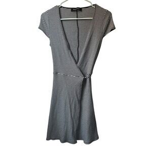Reformation Dress XS Wrap Striped Navy Blue White Short‎ Sleeve Casual Tencel